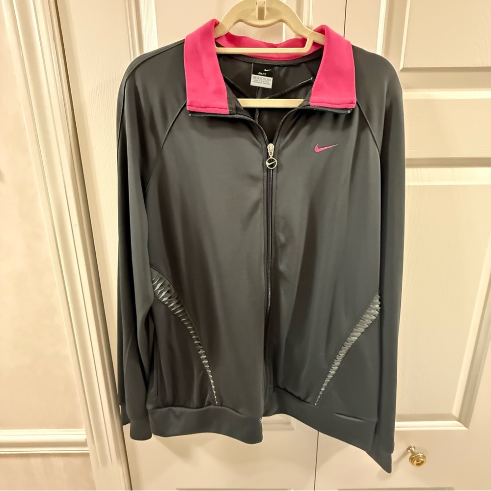 Nike Dri-FIT Jacket XXL Gray Pink Full Zip Athletic Track Jacket Women